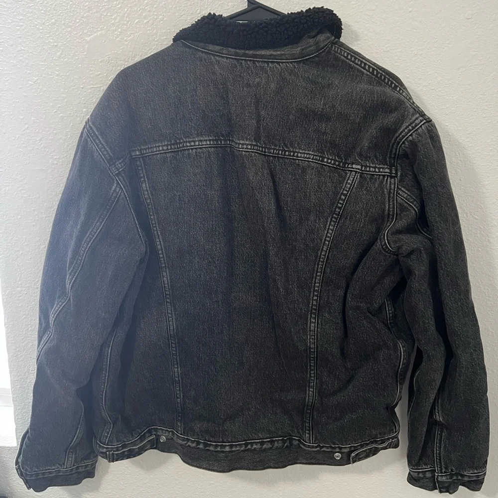 Jacket - Picture 3 of 3